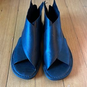 Born leather sandals super soft leather